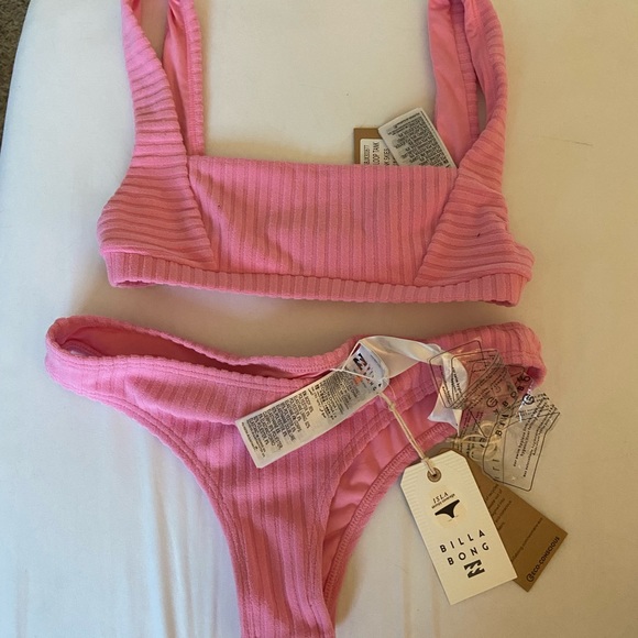Billabong Other - NWT BILLABONG BIKINI SET SOFT PINK MEDIUM